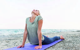 yoga-classique-q5sUsG