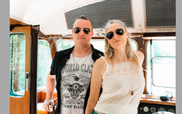 esancy-electro-pop-clervaux-castle-summer-music-festival-miugFf
